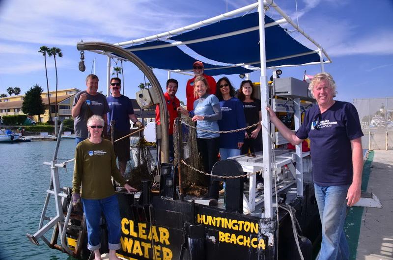 ODA Volunteer Dive & Boat Crew with their "day's catch" - 600 pounds of abandoned squid net safely out of the ocean!