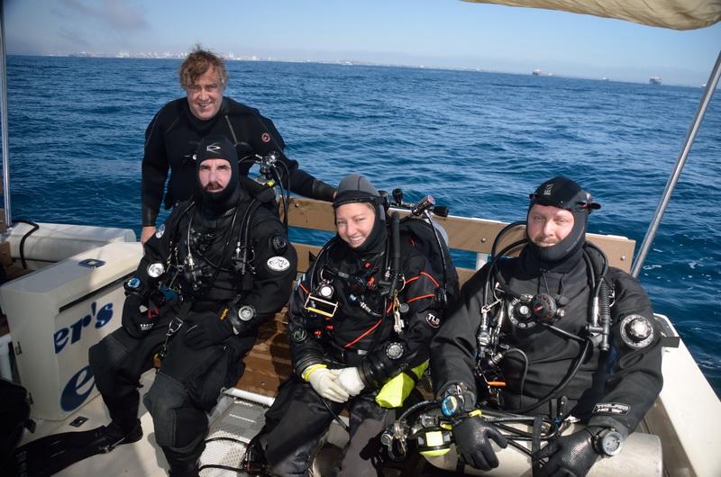 Ocean Defenders Alliance Dive team suited up and ready to go on debris removal expedition.
