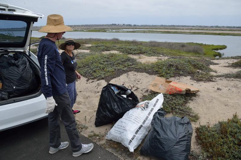 Ocean Defenders remove plastic debris