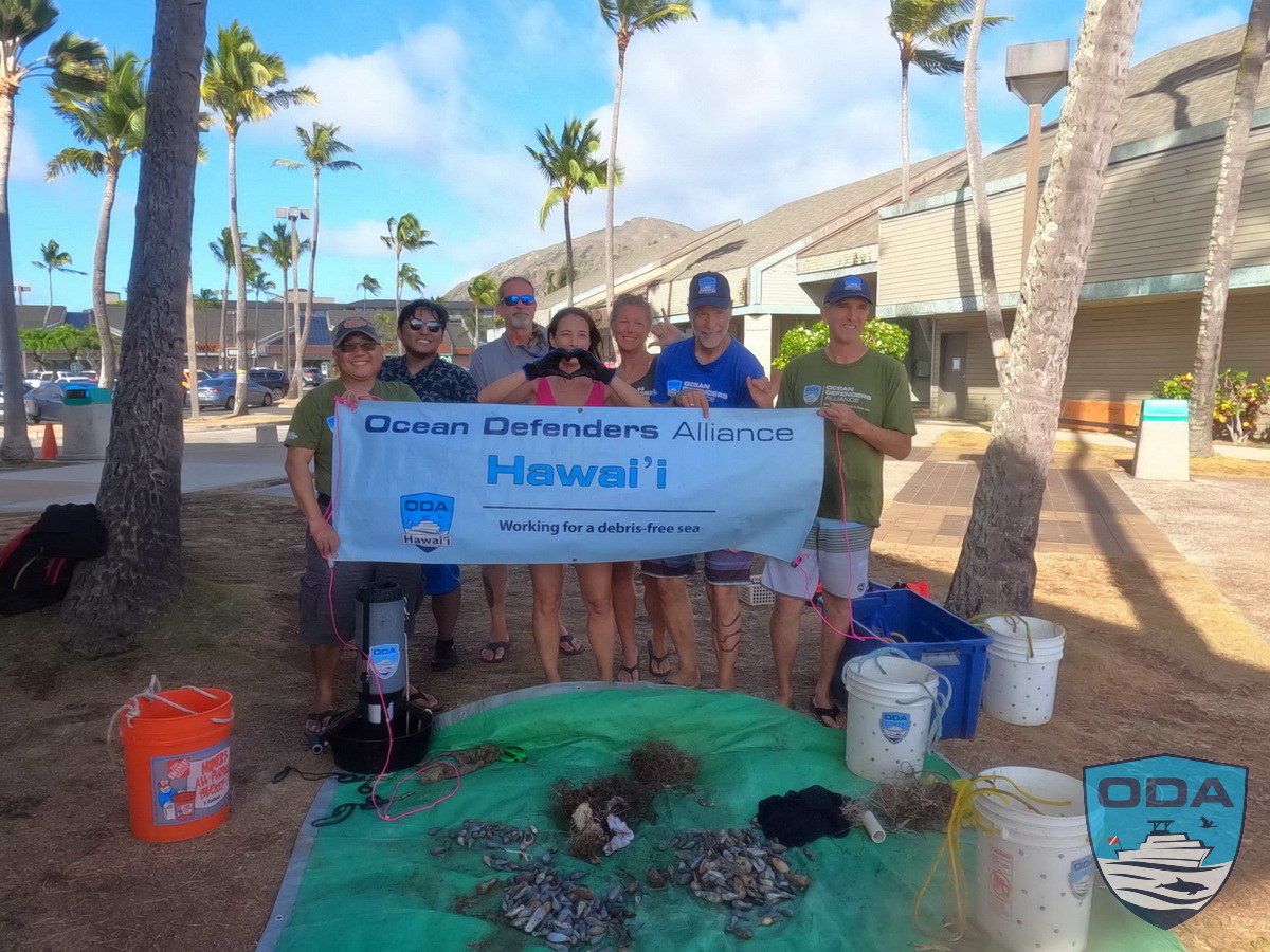 ODA-HI Oahu volunteer cleanup crew
