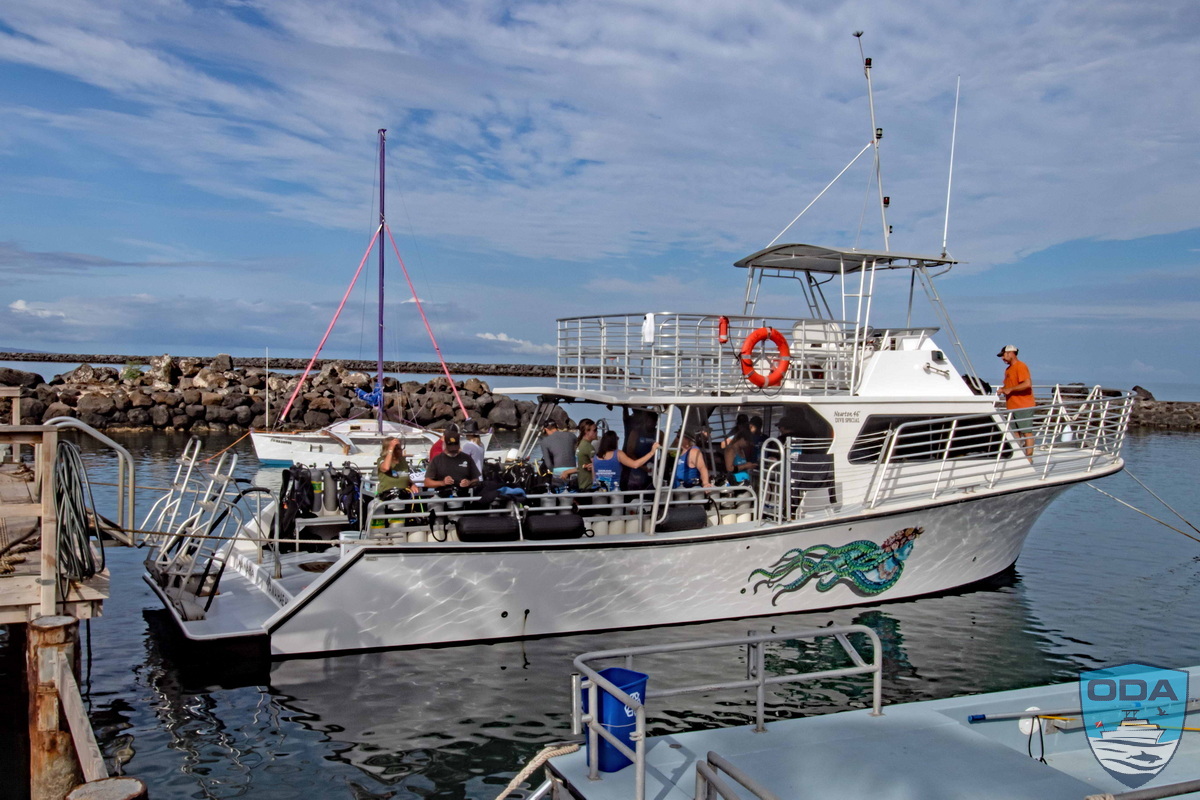 Kohala Diver boat Namaka