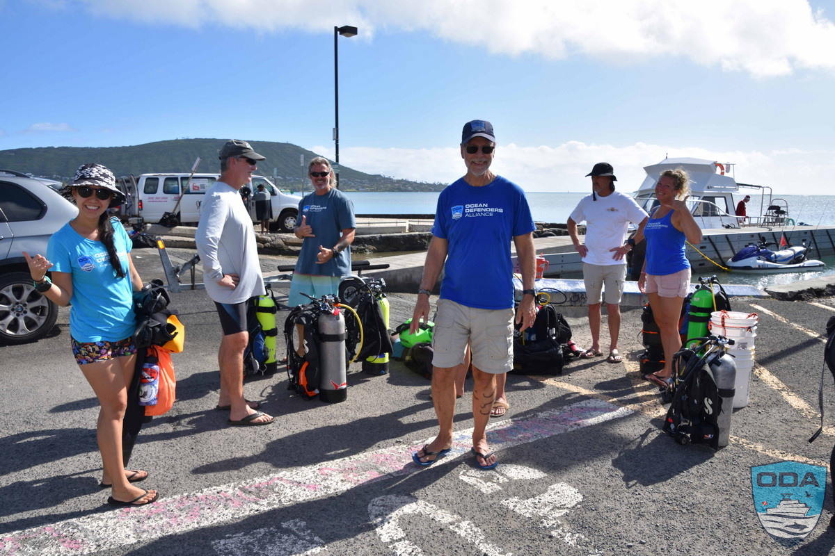 ODA Hawaii Divers and Boat Crew preparing for expedition