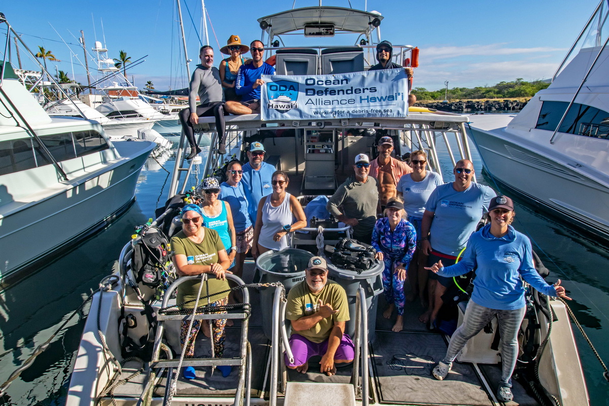 ODA ocean cleanup crew before departure to haul out abandoned fishing gear
